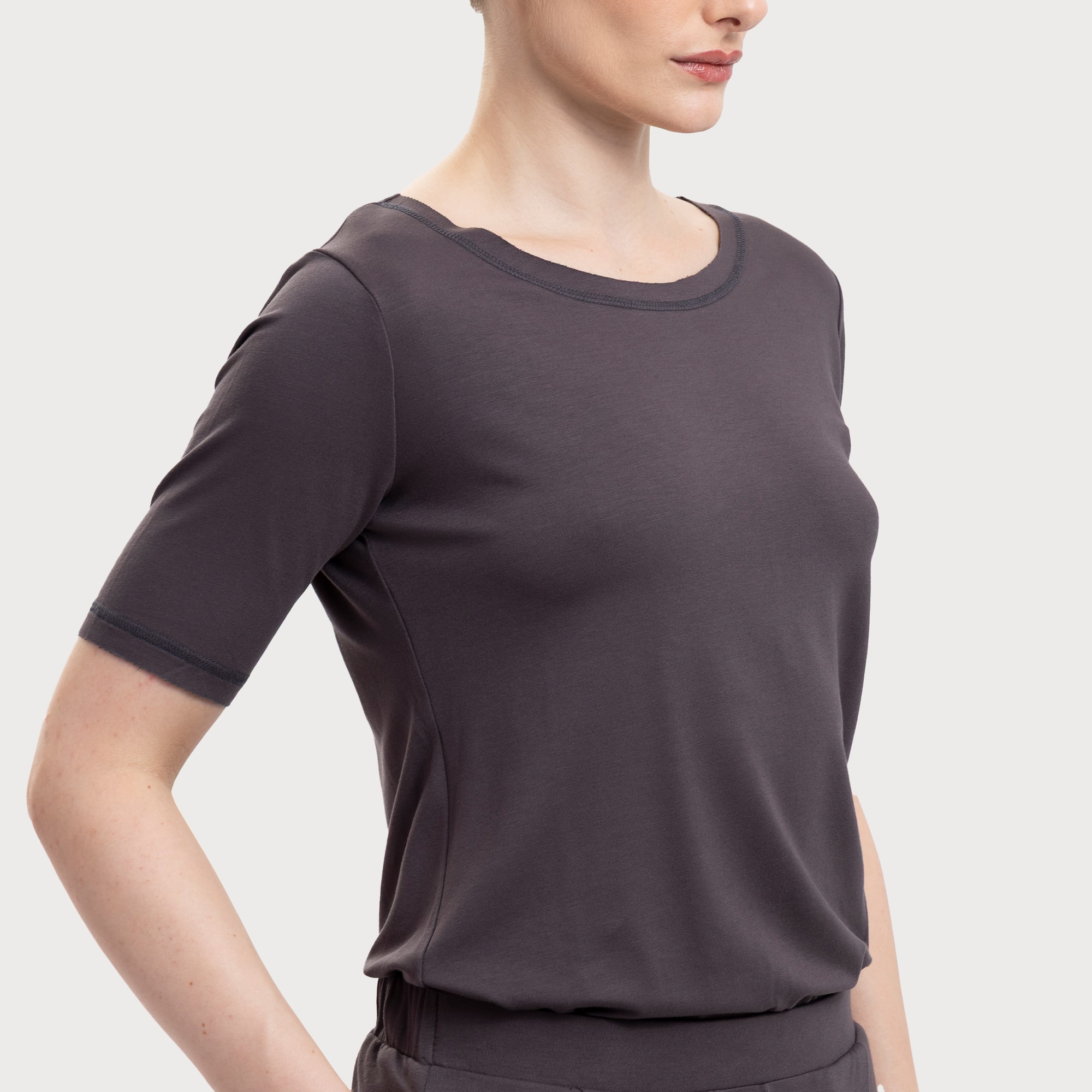 Product image - 768d4c15-492f-4a46-aefe-a07c66f85448