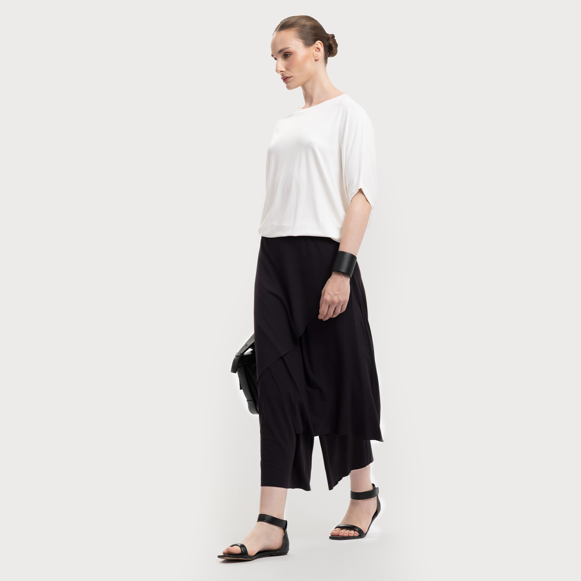 Product image - b8ff9e58-b497-49ce-8819-90ba0202532a