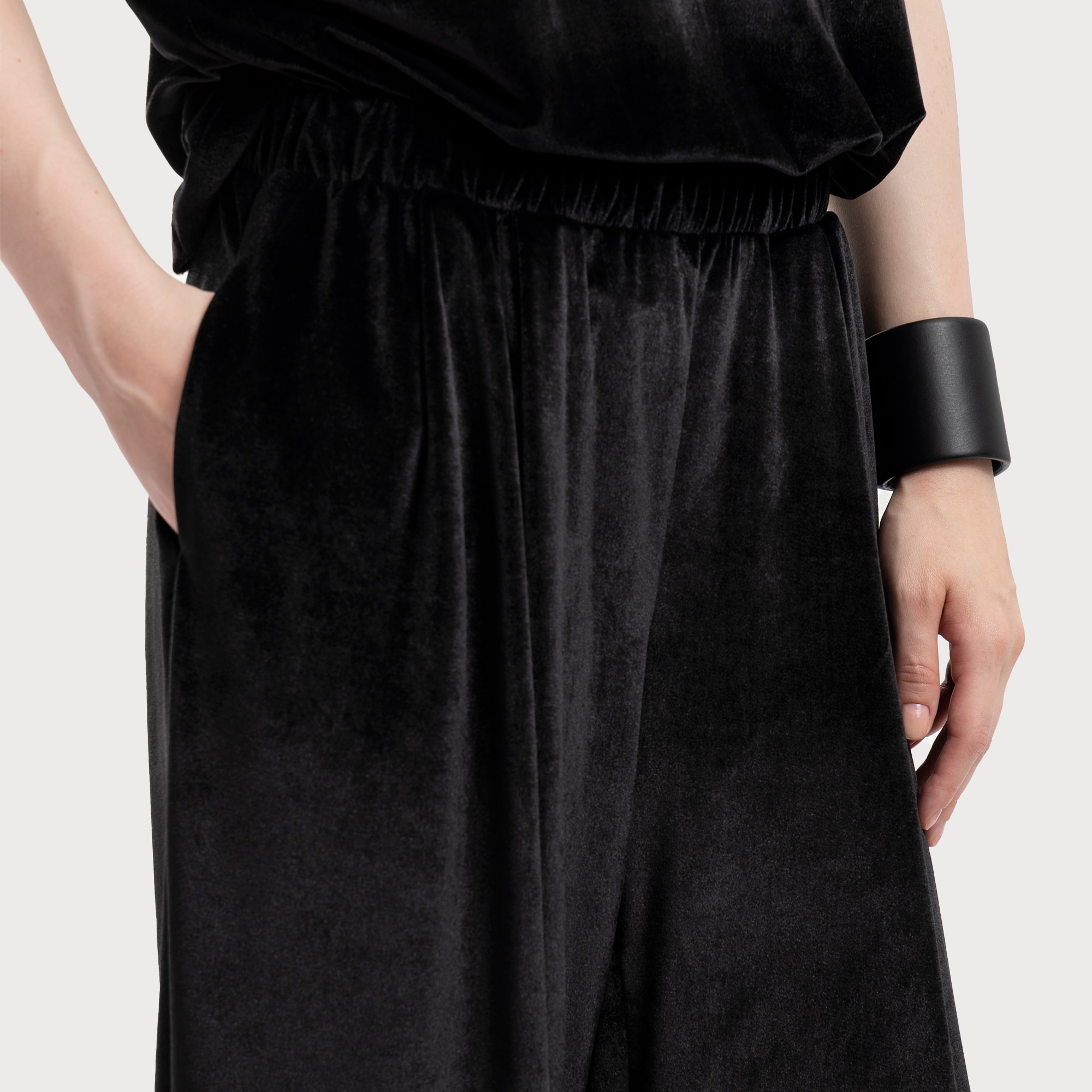 Product image - 3835c346-d81b-44b8-819c-abe5e8a6d297