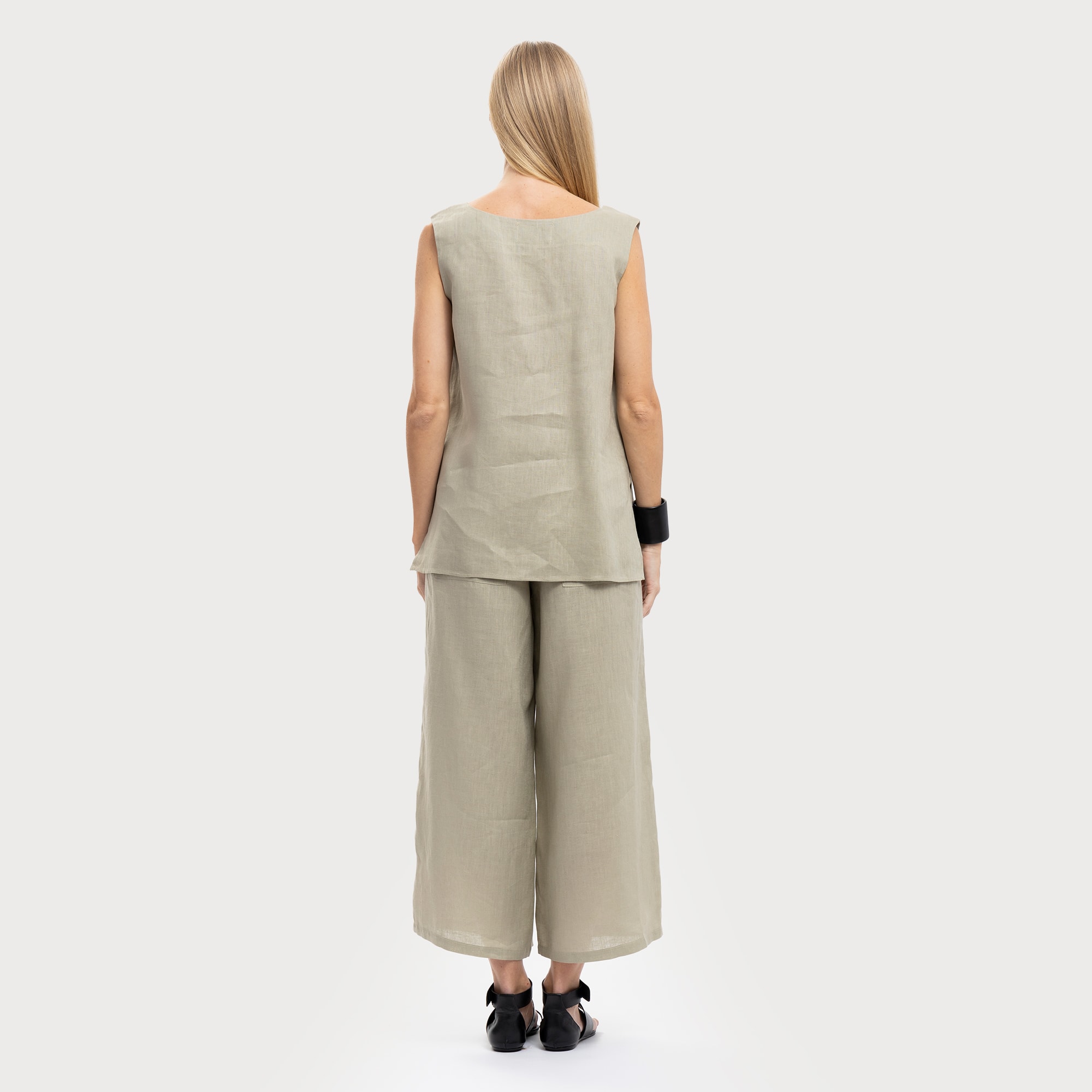 Product image - e8d88dc2-9b9a-40cf-a31b-bc1afd3ff555