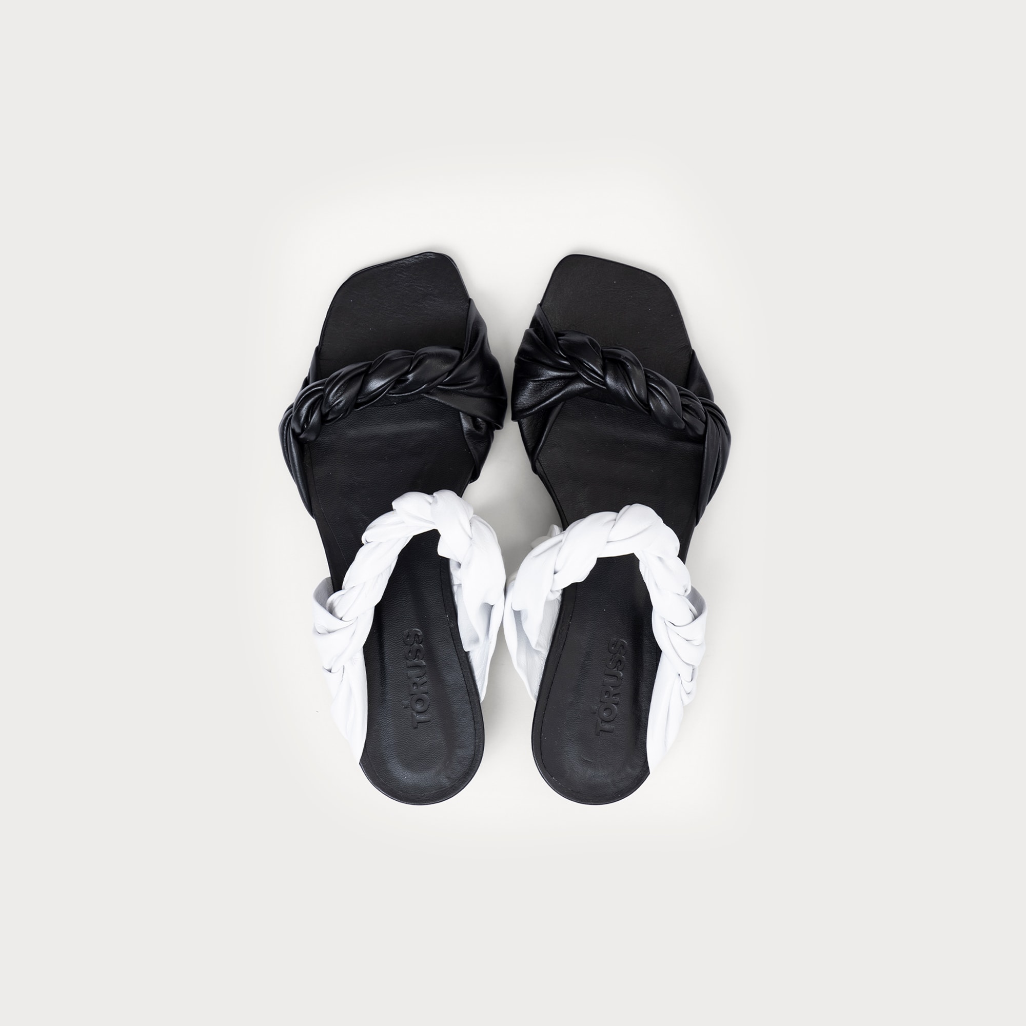 Product image - 04a5b3f1-f424-4c33-ad31-05fdad607aa0