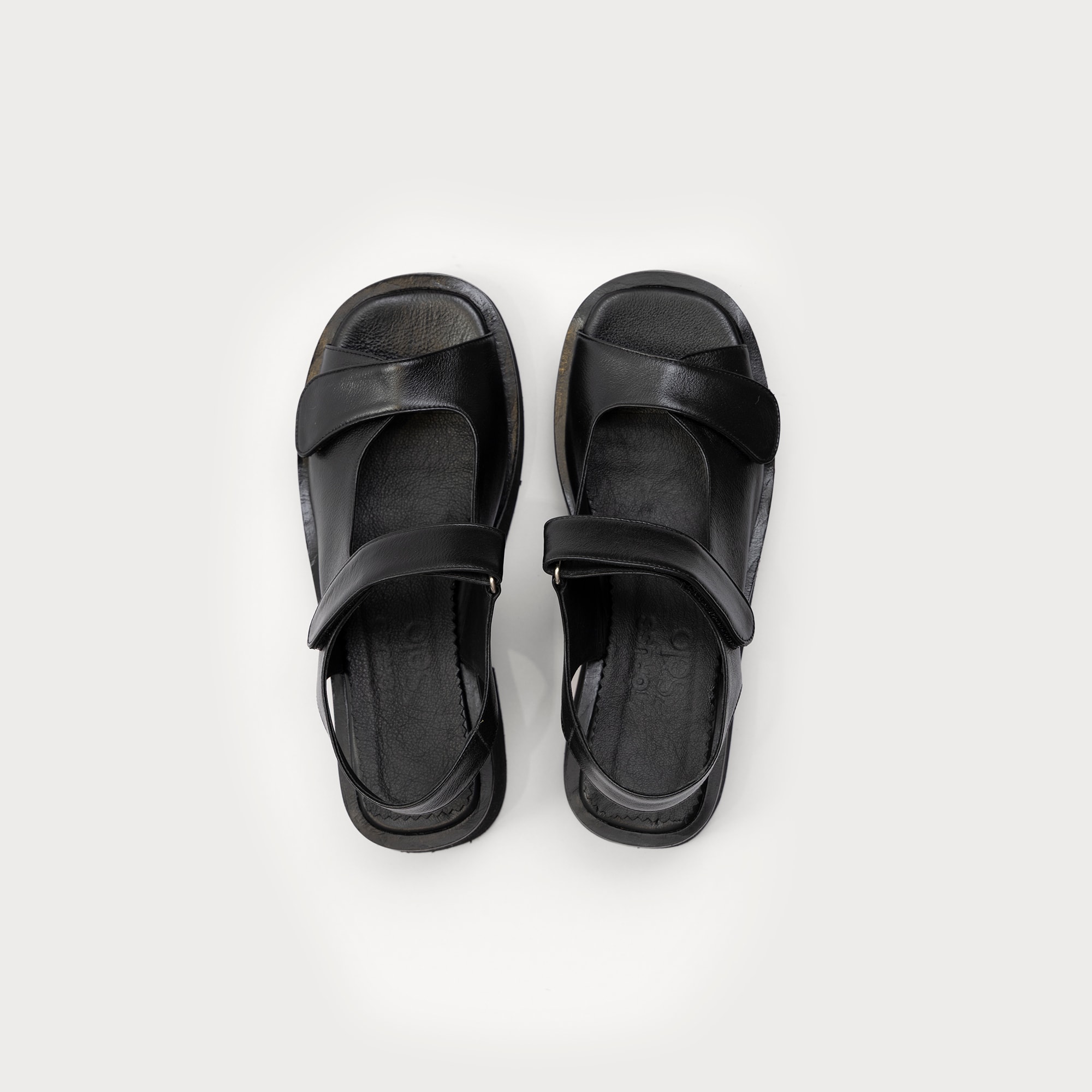 Product image - 17960d49-b456-41ee-aef8-2a4319c23e82